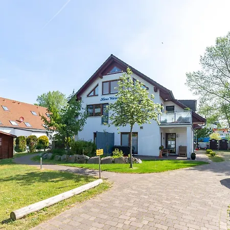 Haus Warnowblick דירה